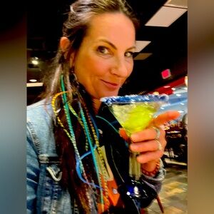 Meet your Posher, BA